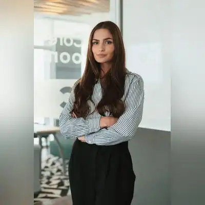 秦璨杏
